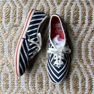 Keds for Kate Spade Chevron Low Top Canvas Sneaker Shoe Navy Blue White Size 7